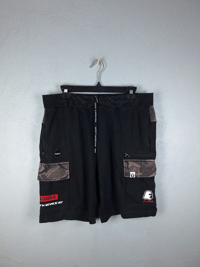 AAPE BY A BATHING APE Cargo Shorts (Category: Shorts) located in Sibulan. Submitted by studioxano (Listing ID 1464021885, Image 1). Description: AAPE BY A BATHING APE Cargo Shorts -P750 + SF Size 34-36 / length 19 Excellent condition 9/10 color rate sign usage no issue presentable Loc: Dumaguete city.