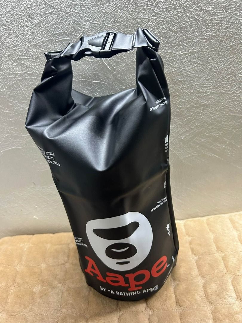 AAPE DRY BAG WATER PROOF (Category: Beach Bags) located in Caloocan City. Submitted by j3ngsanity (Listing ID 1464057603, Image 3). Description: 2PCS AVAILABLE .