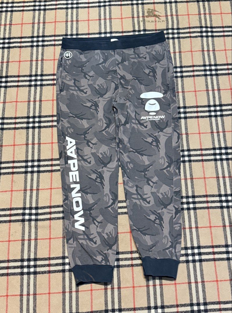 Aape Jogger Pants (Category: Joggers) located in Cavite. Submitted by markjoseph24866 (Listing ID 1463947127, Image 1). Description: .
