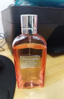 (Category: ) located in . Submitted by tea_baggins (Listing ID 1463953917, Image 1). Description: .