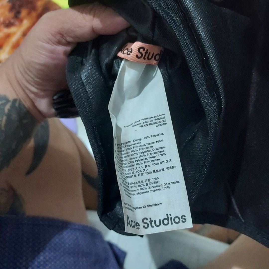 ACNE STUDIOS (Category: Sling Bags) located in Puerto Princesa. Submitted by helwapalawan (Listing ID 1463949892, Image 3). Description: Acne slingbbag unisex wellused 1000 ship.