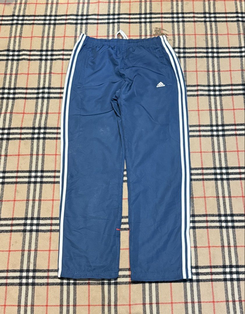 Addidas track pants (Category: Jeans) located in Cavite. Submitted by markjoseph24866 (Listing ID 1463951979, Image 1). Description: .