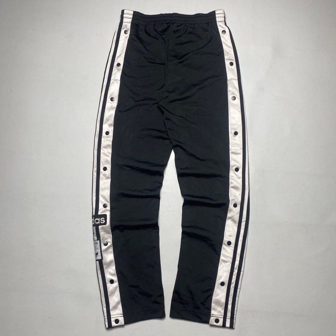 ADIDAS TRACKPANTS (Category: Joggers) located in San Fernando. Submitted by upwear.ph (Listing ID 1464066647, Image 3). Description: ADIDAS TRACKPANTS CONDITION : EXCELLENT SIZE : SMALL DIMENSIONS: W18-30 x L 38 ISSUE: NONE .