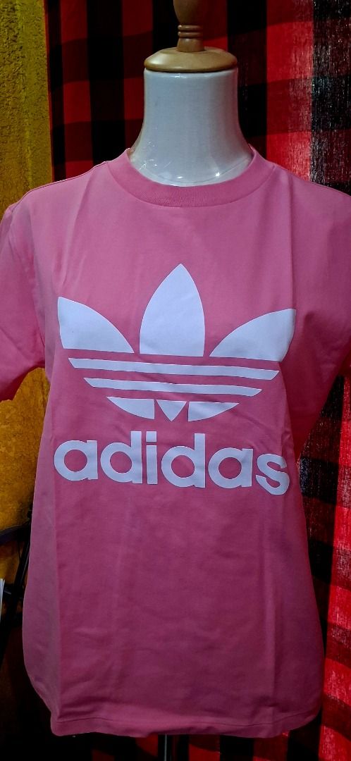 Adidas Trefoil Tee Pink Size L (Category: Shirts) located in Manila. Submitted by katkween23 (Listing ID 1463954400, Image 3). Description: - Pink Adidas T-shirt - Classic Trefoil Logo - Size: Large (L) - Material: 93% Cotton, 7% Elastane - Ideal for casual outings.