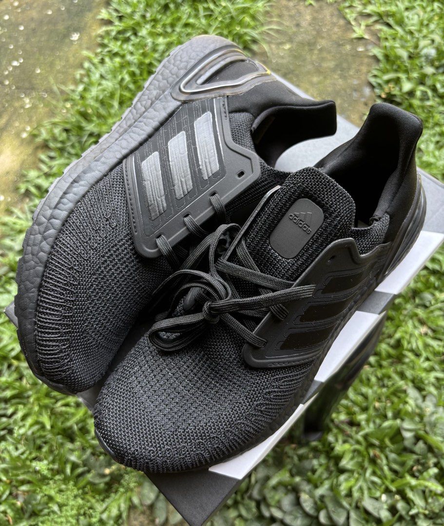 Adidas Ultraboost 20 Triple Black (Category: Casual Shoes) located in Quezon City. Submitted by diego_g (Listing ID 1463959219, Image 1). Description: Brand new & Original Size 9.5 US SM Fairview loc. Shipping nationwide .