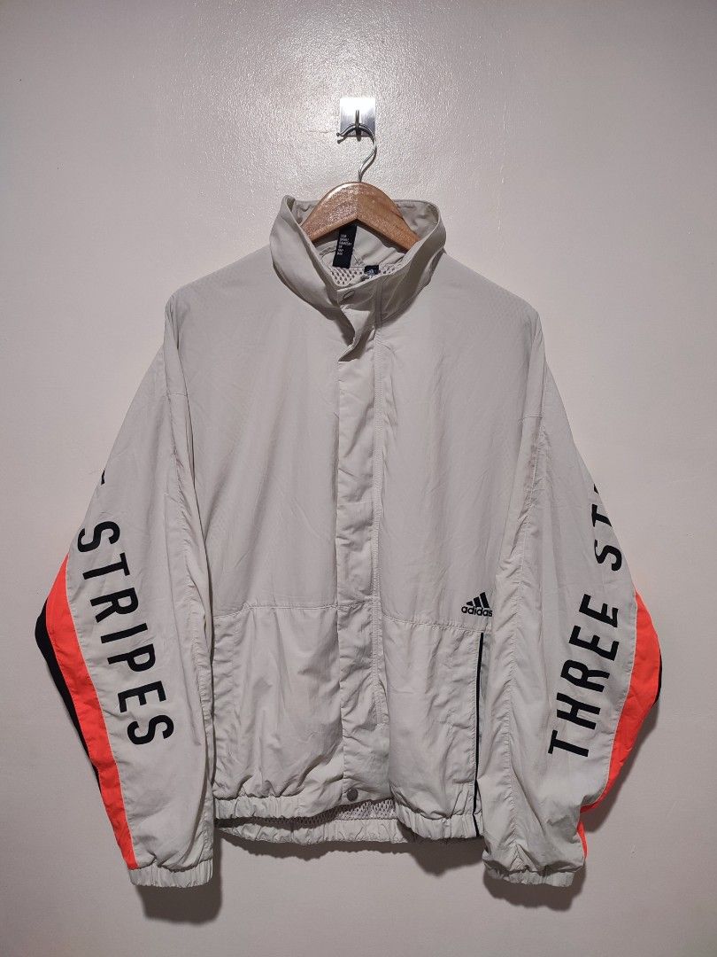 Adidas Woven Jacket (Category: Coats, Jackets and Outerwear) located in Mangaldan. Submitted by thrift.mo.ba (Listing ID 1463970326, Image 1). Description: Adidas Woven Jacket 27.5x26 (boxy fit) need wash only.
