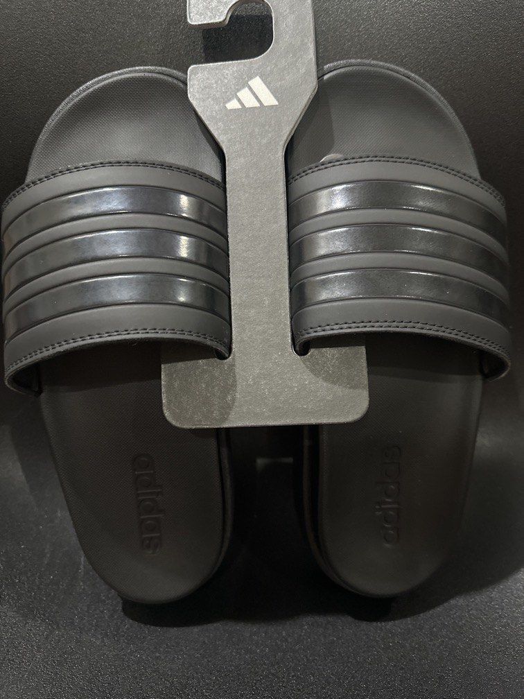 Adilette Platform (US 8) Slippers (Category: Slippers and slides) located in Manila. Submitted by krystalchewey_ (Listing ID 1464015639, Image 2). Description: Bnew Actual Photo Posted 1,450php US 8 UK 7 BLACK.