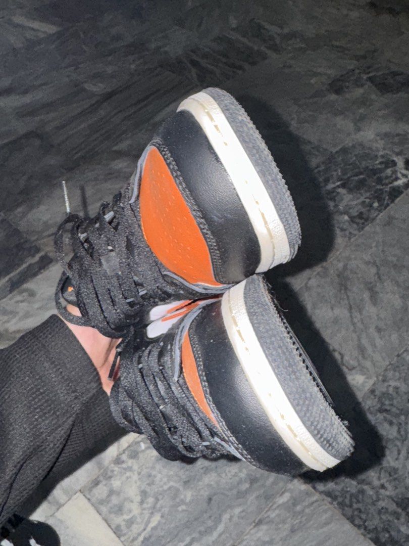 Air Jordan 1 Low "Shattered Backboard Alternate" (Category: Sneakers) located in Manila. Submitted by eliseyoutryy (Listing ID 1464072034, Image 3). Description: Condition: Brand New (Sapatos lang po, walang box) Size: 38 EU / 5.5Y (Kasya sa babaeng Size 7 US) Location: Parañaque/Pasay.