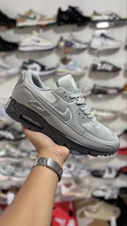(Category: ) located in . Submitted by sneakerfreakerph (Listing ID 1464078322, Image 1). Description: .