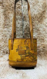 (Category: ) located in . Submitted by miz_thrift (Listing ID 1463962795, Image 1). Description: .