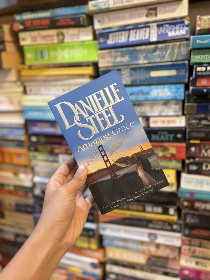 Amazing Grace by Danielle Steel (Category: Storybooks) located in Calamba. Submitted by ealectrice27 (Listing ID 1464128051, Image 1). Description: Mode of Payment: Gcash, PNB, Maribank Mode of Delivery: Jnt, Lbc, Lalamove Meet up/Pick up: Anywhere around Calamba .