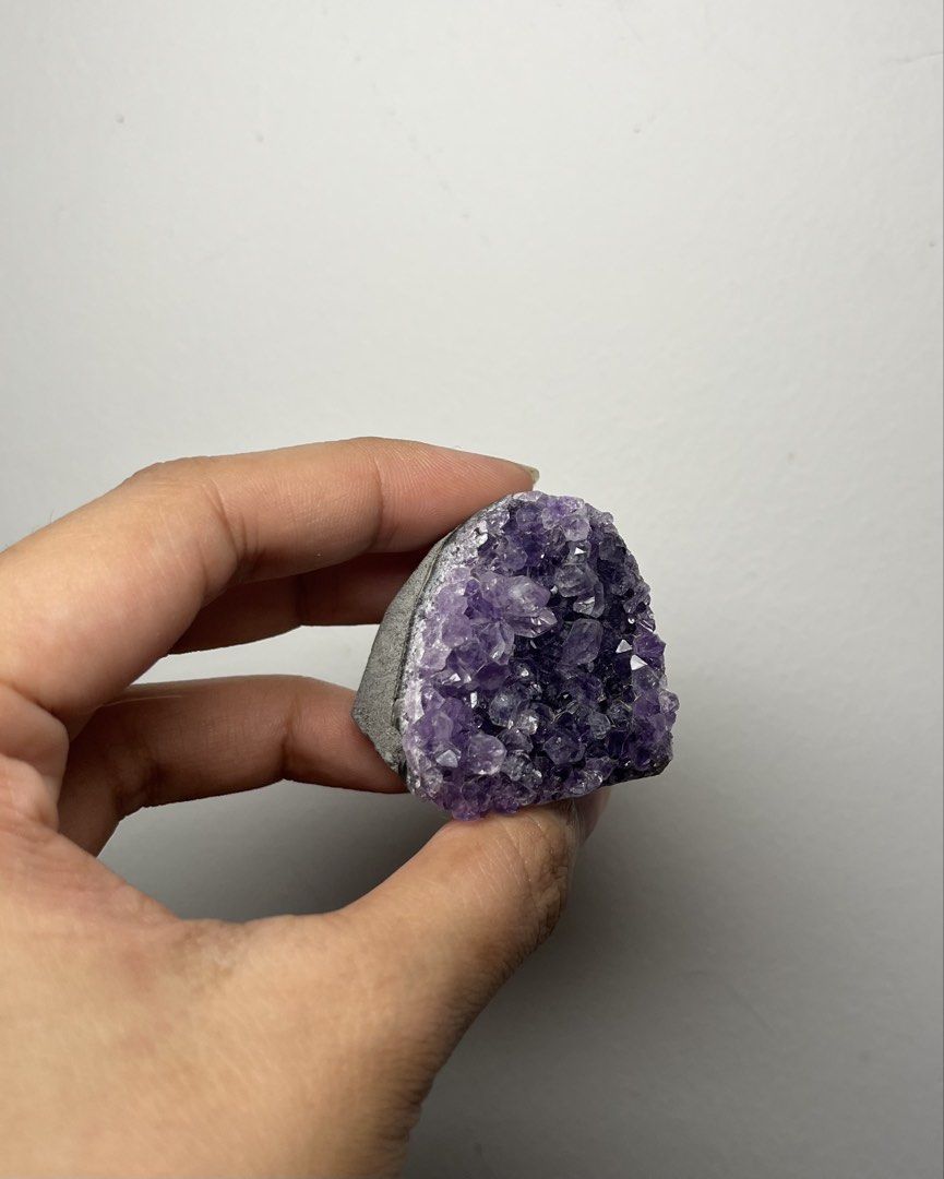 Amethyst Mini Geode (Category: Precious Stones) located in Marikina City. Submitted by _project.quartz (Listing ID 1464071721, Image 3). Description: Budget-friendly for beginners! Location: Marikina .