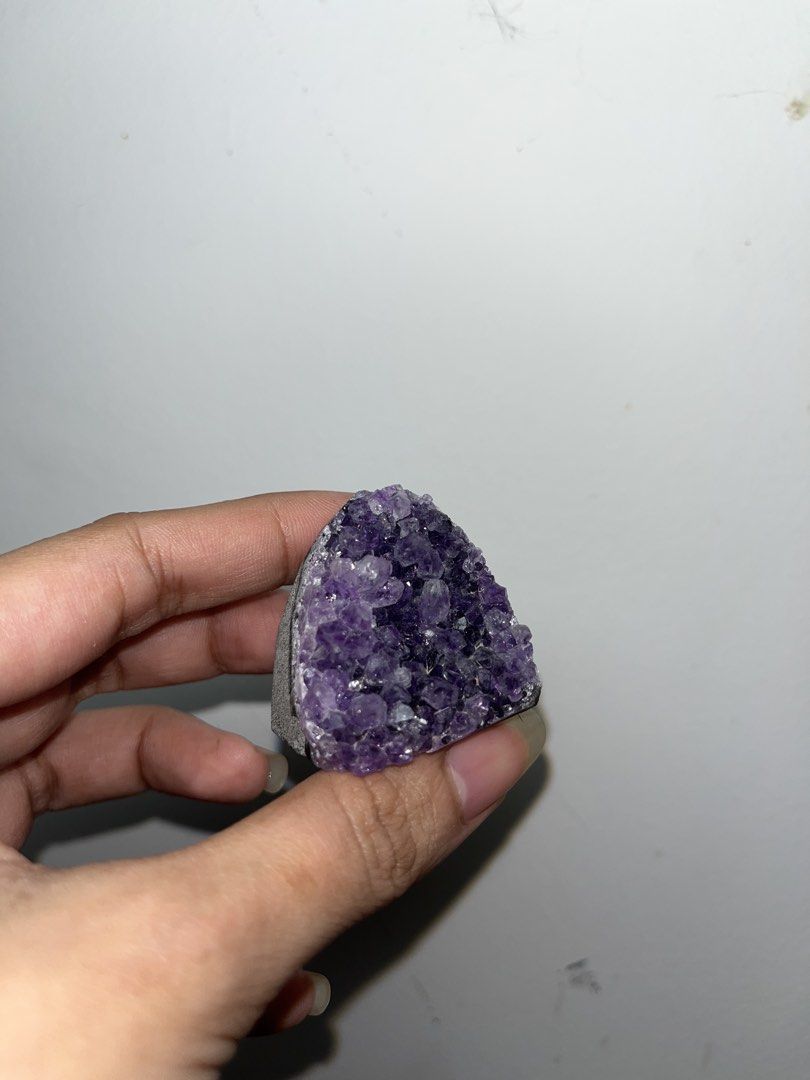 Amethyst Mini Geode (Category: Precious Stones) located in Marikina City. Submitted by _project.quartz (Listing ID 1464071721, Image 2). Description: Budget-friendly for beginners! Location: Marikina .