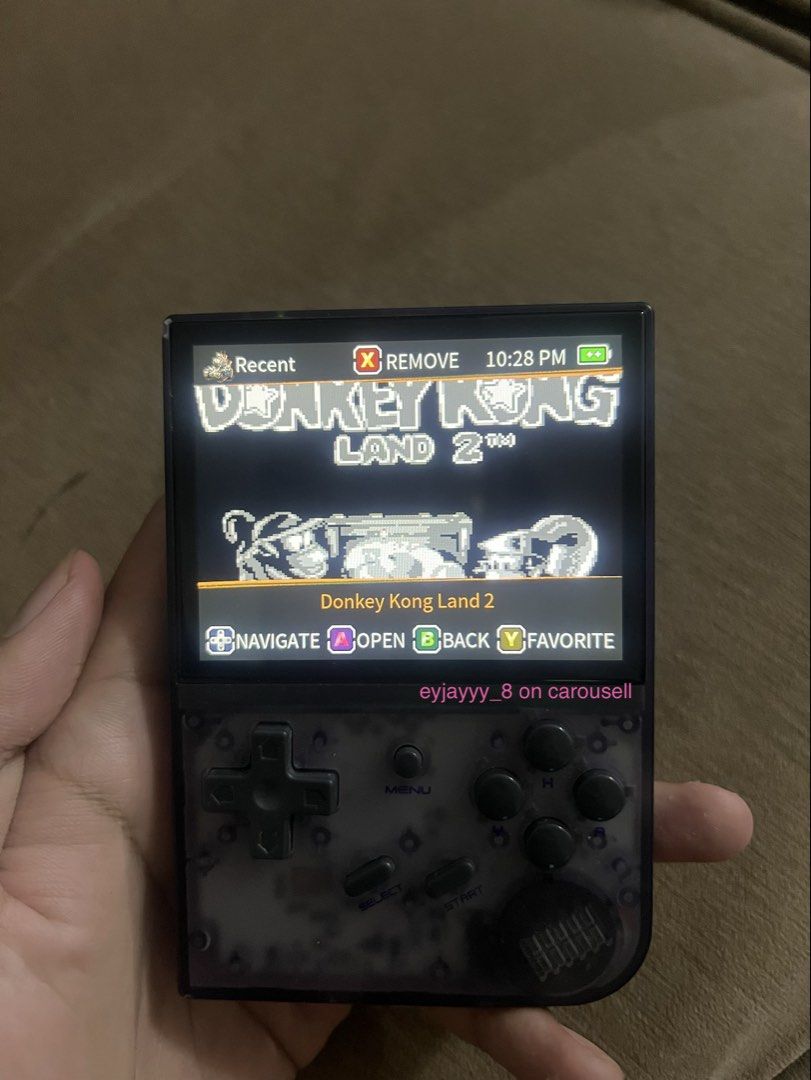 ‼️RUSH‼️Anbernic Rg35xx purple (Category: Others) located in Bulacan. Submitted by eyjayy_8 (Listing ID 1464131707, Image 2). Description: 🖥️ Display 3.5” IPS, 640×480, 4:3 ⚙️ CPU H700 quad-core ARM Cortex-A53, 1.5 GHz 🎮 GPU Dual-core G31 MP2 🧠 RAM 1 GB 💾 Storage 64 GB MicroSD/TF included 📦 Expansion 2 MicroSD slots, up to 512 GB 🔋 Battery 2,600 mAh 🔌 Charging USB-C, 5V/1.5A; supports C-to-C 🐧 OS Garlic Os 📺 TV output HDMI 🎮 Controllers