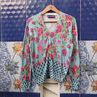(Kategori: ) berada di . Dikirim oleh fajar.garage (ID iklan 1464119210, Gambar 1). Deskripsi: .