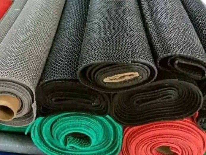 anti slip rubber matting (Category: Carpets, Mats & Flooring) located in Manila. Submitted by asstditems (Listing ID 1463944281, Image 3). Description: 120x100cm @ 620p 6mm thick.