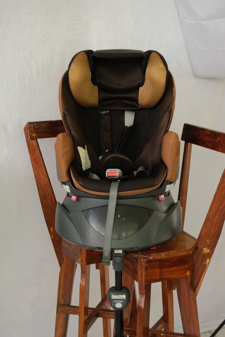 Aprica - Fladea 360 (Category: Car Seats) located in Dupax Del Sur. Submitted by msjoe (Listing ID 1464024102, Image 3). Description: - [ ] ⚠️ BARGAIN / AS-IS: PRE-LOVED APRICA FLADEA CAR SEAT ⚠️ Selling our Aprica Fladea 360 Rotating Car Seat at a deep discount! 📌 CONDITION NOTE: * Fully functional 360° swivel, lie-flat bed mode, base, and safety locks. * Cover and seat pads have been fully washed. * WITH IMPERFECTION: Has visible mold stains o
