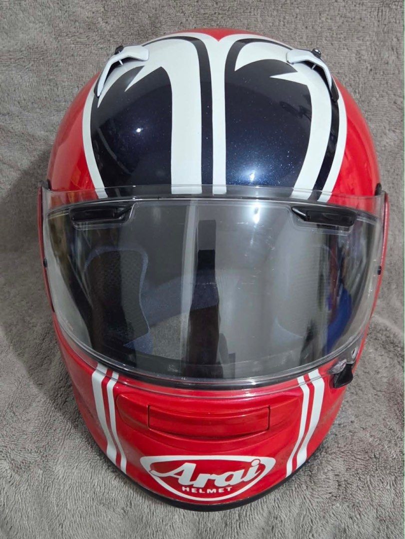 Arai Helmets (Category: Helmets and other Riding Gears) located in Quezon City. Submitted by calebkale1 (Listing ID 1464103219, Image 3). Description: All size Large 59-60cm 13,500pesos each pm for more details/ Pics for pick up or shipping 📍T1 Grass Residence, SM North.