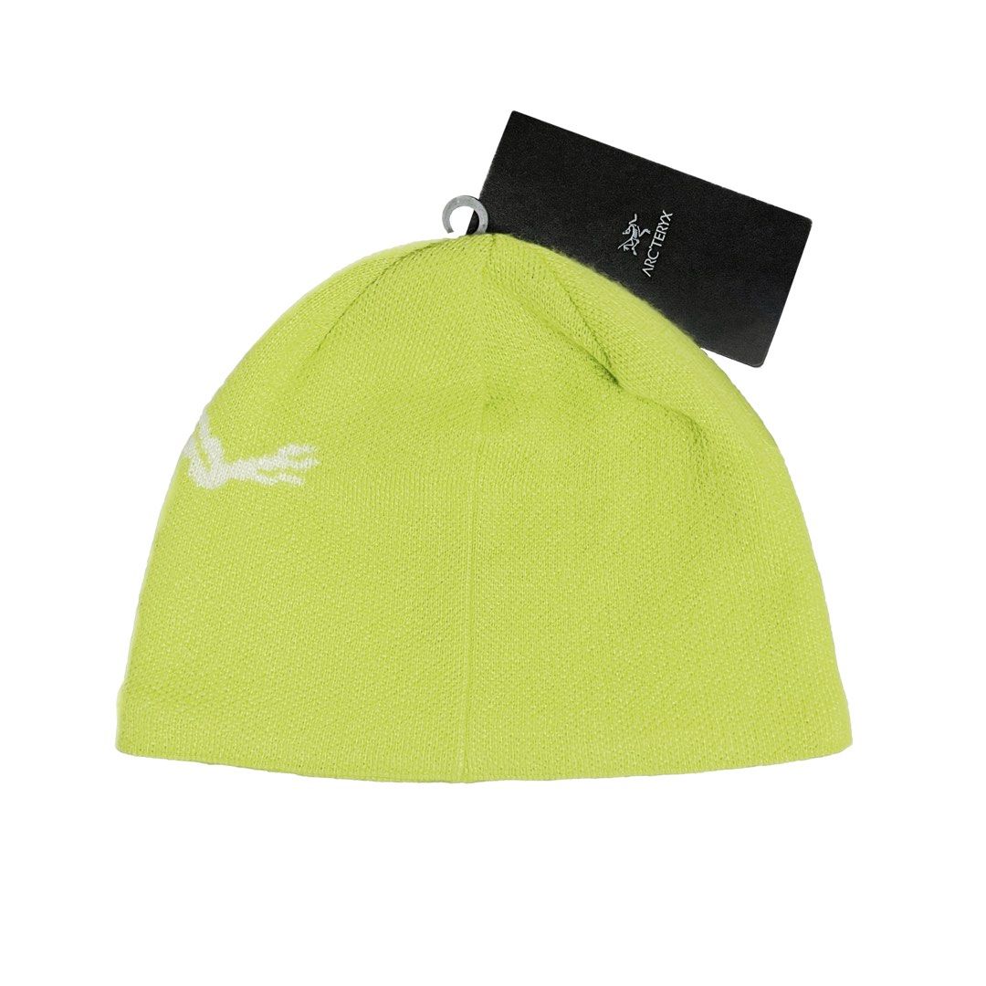 Arc'teryx Bird Head Toque - Mantis / Arctic Silk (Category: Beanies) located in Manila. Submitted by tag.mnl (Listing ID 1464126325, Image 2). Description: Authentic 💯 (got this one from Canada) Brand New|On hand, ready to ship 🚚 Actual toque posted Disclaimer: Actual color may vary due to photographic lighting source..