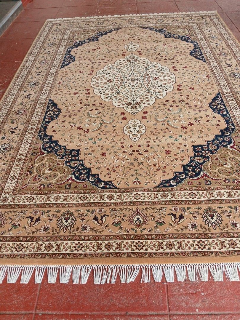 area rug carpet (Category: Home Improvement Tools & Accessories) located in Pasay City. Submitted by fastdolphin.d21996 (Listing ID 1463962265, Image 2). Description: .