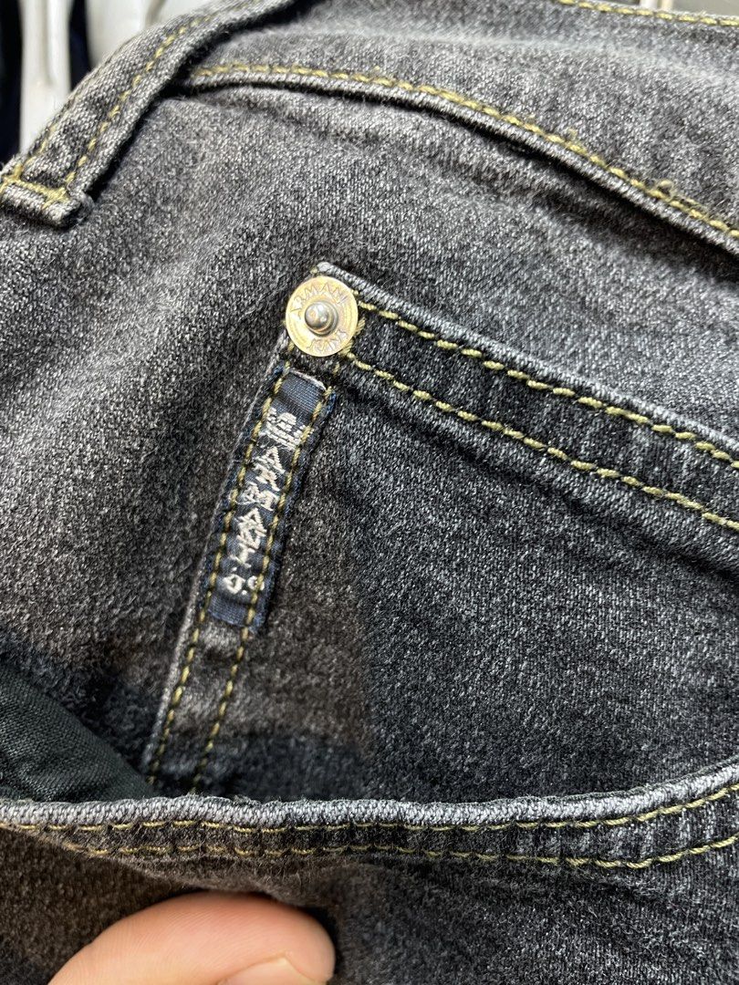 Armani Jeans (Category: Jeans) located in Lucena. Submitted by riyizthriftz (Listing ID 1464126131, Image 3). Description: - Brand: Armani Exchange - Wash: Dark Denim - Fit: Straight Leg - Size: 38 Waist - Closure: Button Fly - Pockets: Classic Five-Pocket Styling - Condition: Good - Ideal for: Casual Wear.