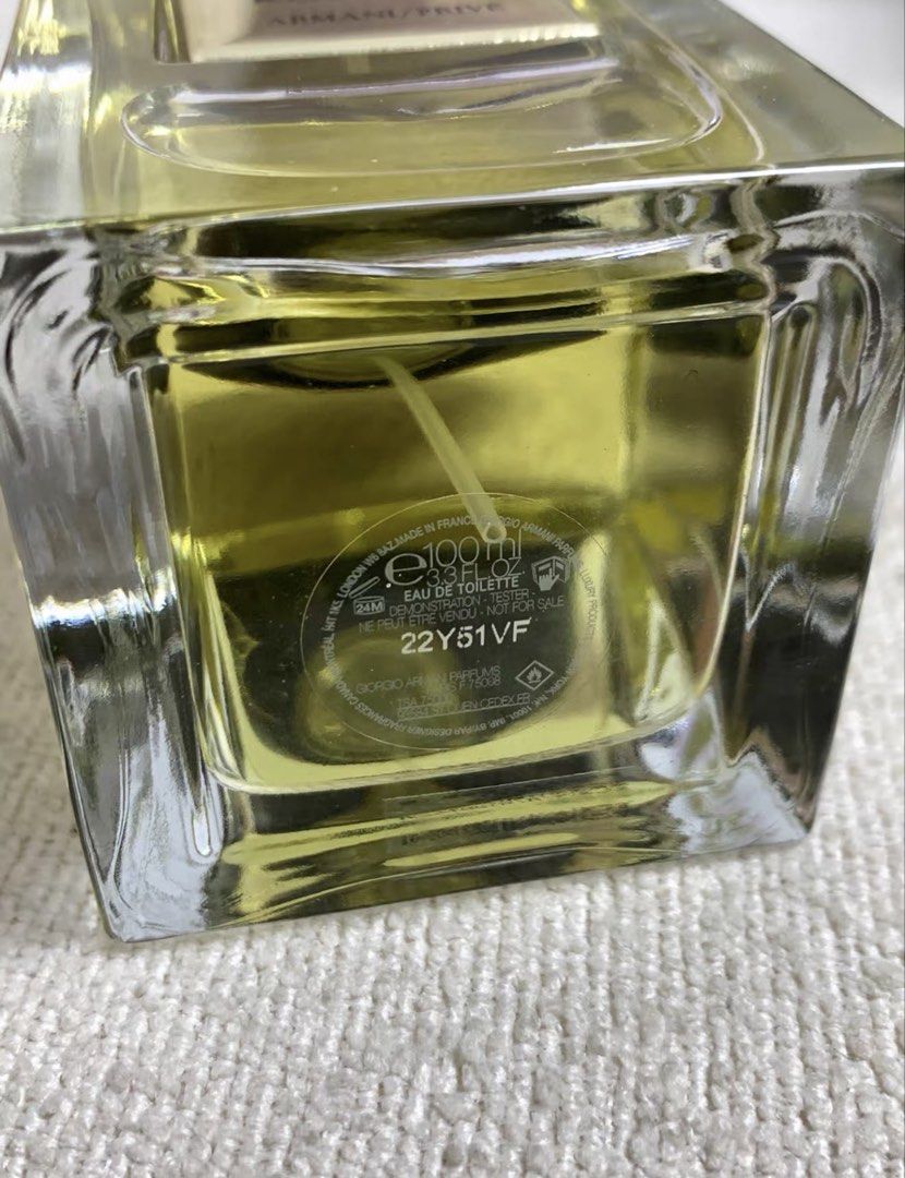Armani Prive Jasmin Kusamono 100mL (Category: Fragrance & Deodorants) located in Quezon City. Submitted by yswliu66 (Listing ID 1464042556, Image 2). Description: ( tester/demo bottle ) 100mL fsm w/tester box unli legit check :)) slightly nego can send more pics for lc upon request ✨.
