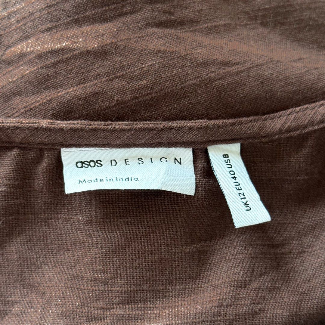 Asos Chocolate Brown Cut-Out Top (Category: Others Tops) located in Antipolo. Submitted by rosywardrobe (Listing ID 1463991915, Image 2). Description: 🎀 MAKE READING A HABIT 🎀 • No order form, no reservation! • Strictly 1 day reservation • Payment first before order processing • No return, No exchange • Don’t make an offer if you’re not 100% sure • No shipping every weekends — PAYMENT CHANNELS — • GCash • Gotyme • Maya • BDO • BPI • Unionbank —