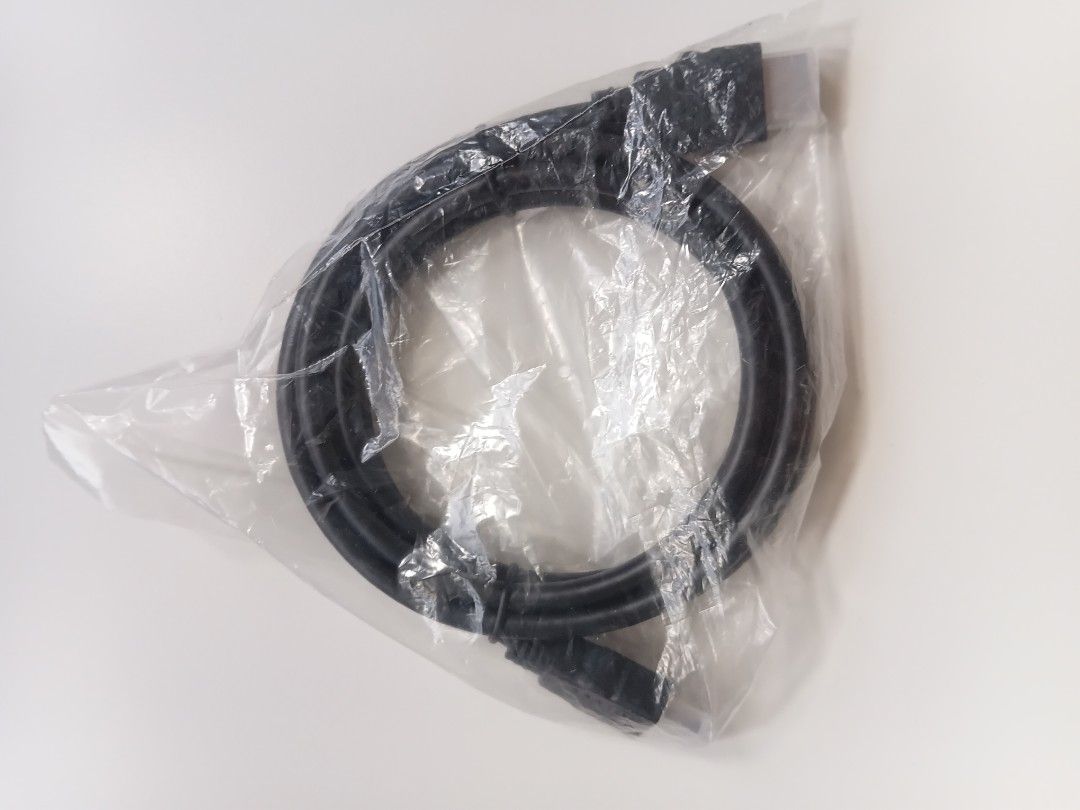 Assorted Cables - PC Network Cable (Category: Cables & Adaptors) located in Singapore. Submitted by nicebudda (Listing ID 1463975377, Image 3). Description: Different types of cables Each for $3.