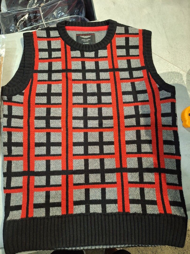 Aston Martin x Hackett knit sweater vest (Category: Vests) located in Santa Rosa. Submitted by pat0317 (Listing ID 1464025504, Image 1). Description: Aston Martin x Hackett knit sweater vest small - 19x24 xxl - 22x28 cod cop j&t lbc lalamove.