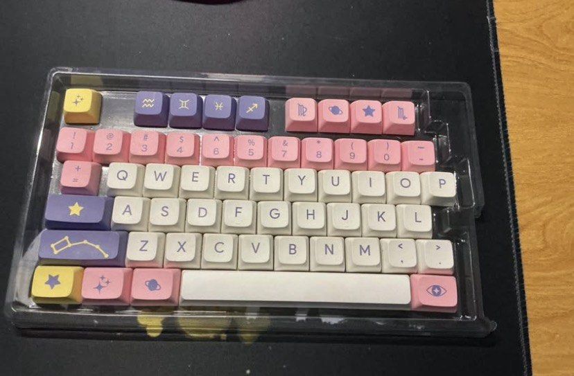 Astrology Keyboard Keycaps (XDA profile) (Category: Computer Keyboard) located in Quezon City. Submitted by _gabgabclo (Listing ID 1464086839, Image 2). Description: Minimal Signs of Usage -complete set -XDA profile .
