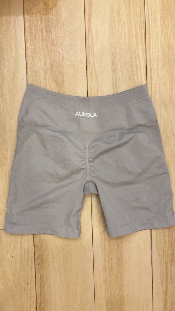 Aurola Compression Seamless Cyling Gym Shorts (Category: Activewear) located in Pakil. Submitted by byvera (Listing ID 1463951609, Image 1). Description: Helping Tags: Lululemon / Gymshark / Oner Active / Dfyne / ECHT.