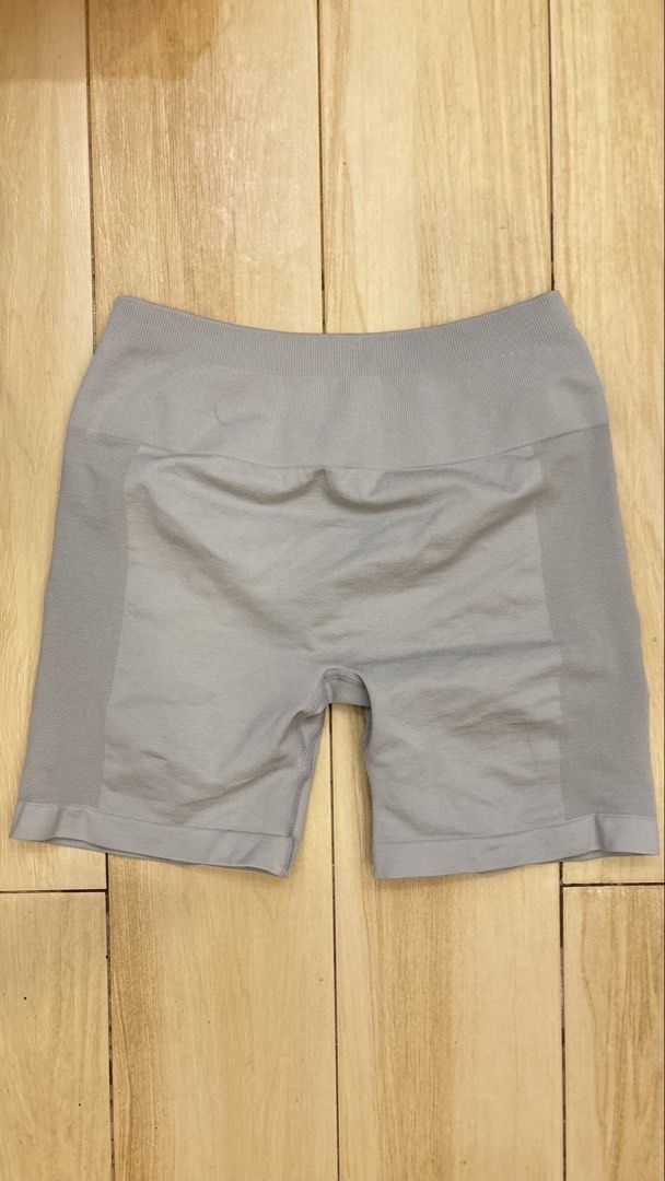 Aurola Compression Seamless Cyling Gym Shorts (Category: Activewear) located in Pakil. Submitted by byvera (Listing ID 1463951609, Image 2). Description: Helping Tags: Lululemon / Gymshark / Oner Active / Dfyne / ECHT.