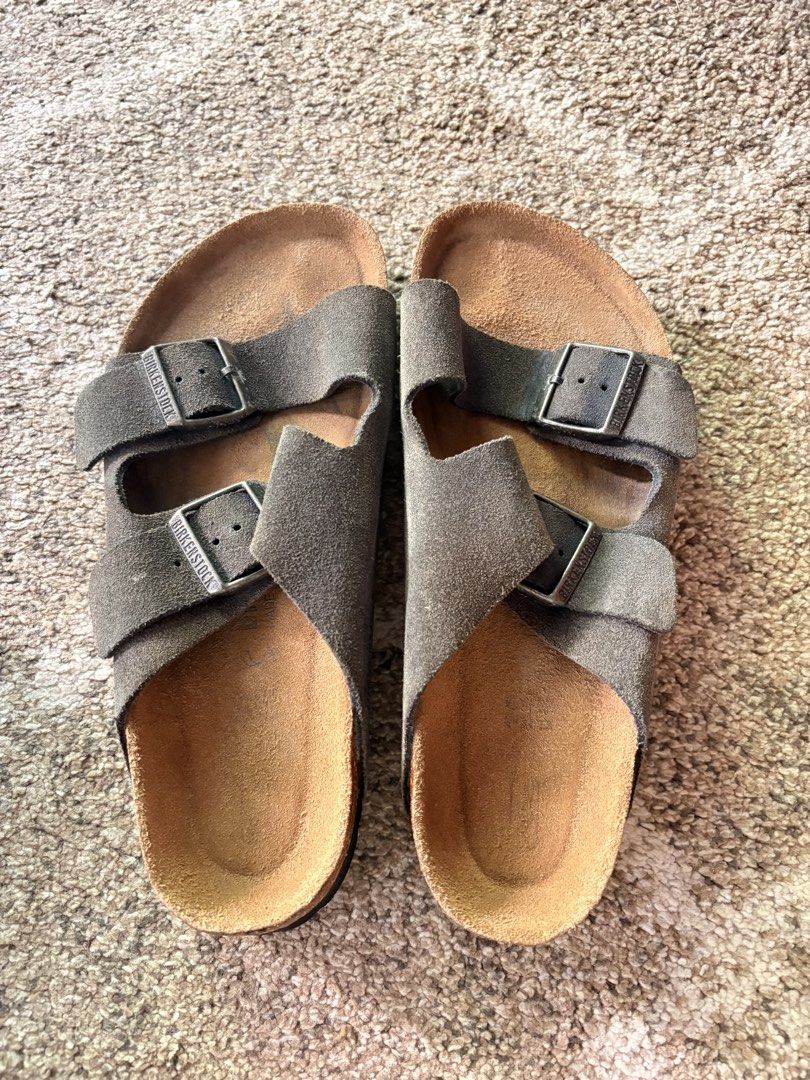 Auth Preloved Birkenstock Arizona (Category: Slippers & Slides) located in Paranaque City. Submitted by silentstone.dolphin (Listing ID 1463978694, Image 2). Description: Suede Leather.. Color Gray.. Brass Buckle.. Soft Footbed.. Size 39R-40N.