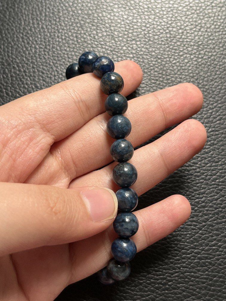 AUTHENTIC CRYSTAL 8MM BLUE SUGILITE BRACELET (Category: Bracelets) located in Marikina City. Submitted by kyanossy (Listing ID 1463982630, Image 3). Description: 8mm bead size 16cm wrist size .