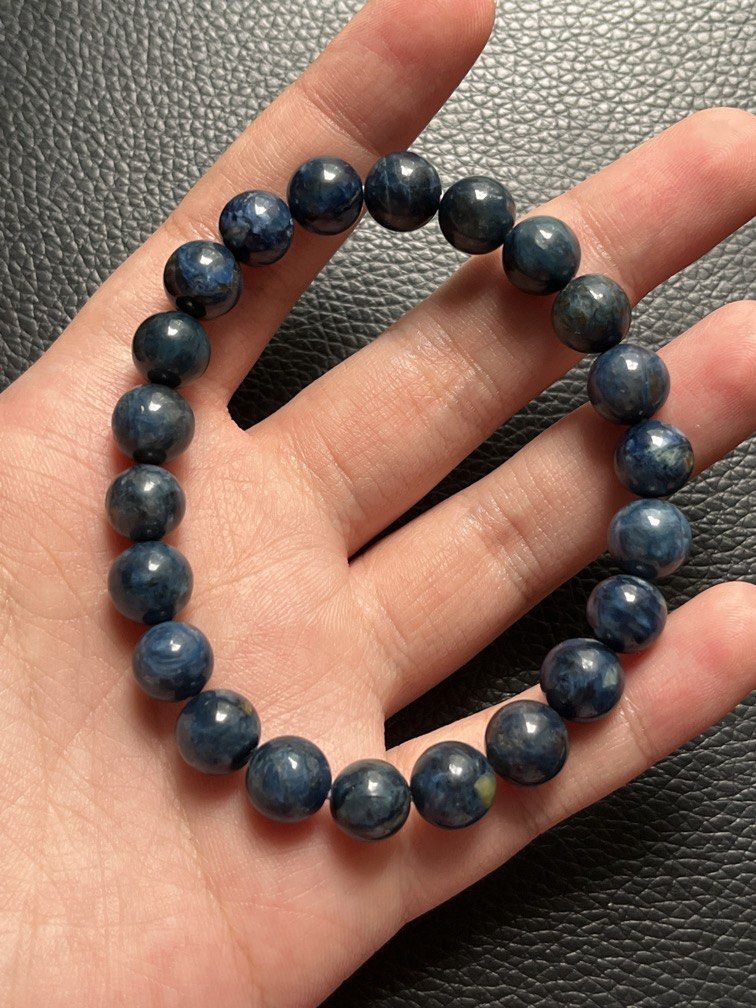 AUTHENTIC CRYSTAL 8MM BLUE SUGILITE BRACELET (Category: Bracelets) located in Marikina City. Submitted by kyanossy (Listing ID 1463982630, Image 2). Description: 8mm bead size 16cm wrist size .