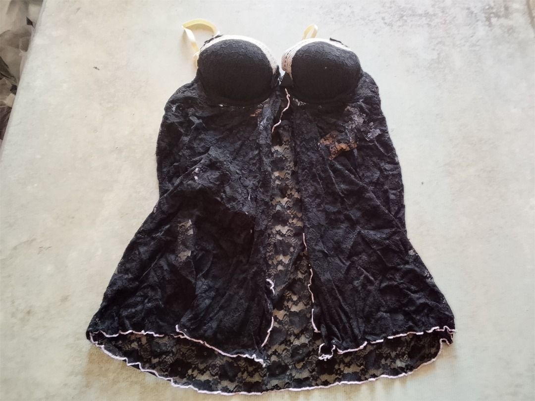 Babydoll & Underwear US BNEWTAG (Category: Undergarments & Loungewear) located in Los Banos. Submitted by mania-62906 (Listing ID 1463947949, Image 1). Description: Sleepwear Babydoll US Medium own Underwear included plus US Medium Underwear Secret Treasure. ( Same pattern Kasi sila).