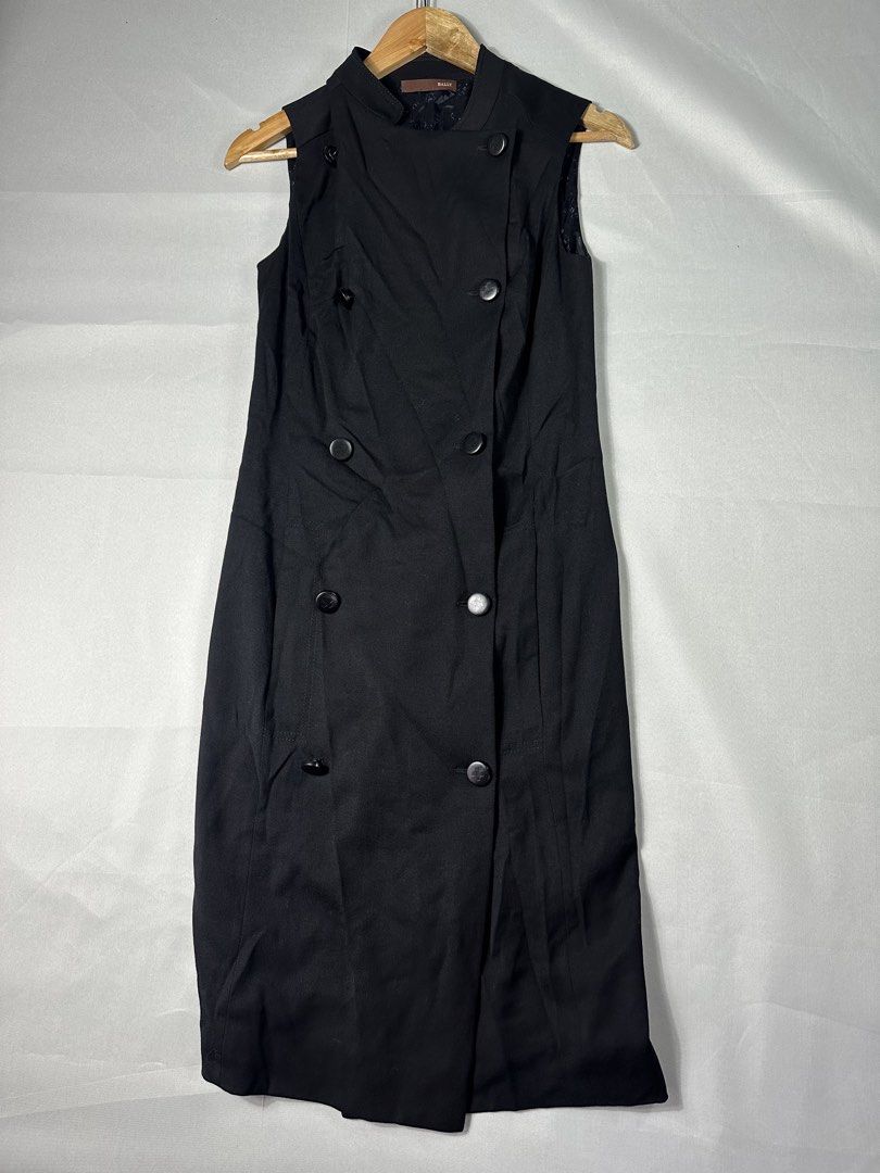 Bally Double Breasted Black Long Coat (Category: Luxury Apparel) located in Cabanglasan. Submitted by thefashiongarage.co (Listing ID 1463948114, Image 1). Description: Title - Vintage Bally Model/Name - Double Breasted Size on Tag - 38 (Small to Medium) Conditiion - Excellent as new with no major issue Dimension (WxLxH) - 16.5x41 Inches Category- Casual/ Outdoor Fitting - Slim Made in - Italy Material - 90% Wool/ 8% Nylon/ 2% Lycra Color - Black