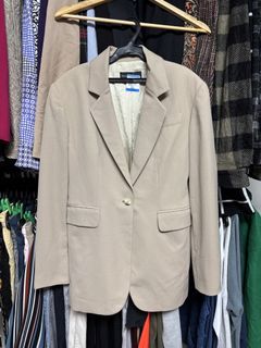 (Category: ) located in . Submitted by isabelasthriftclothes (Listing ID 1464075205, Image 1). Description: .