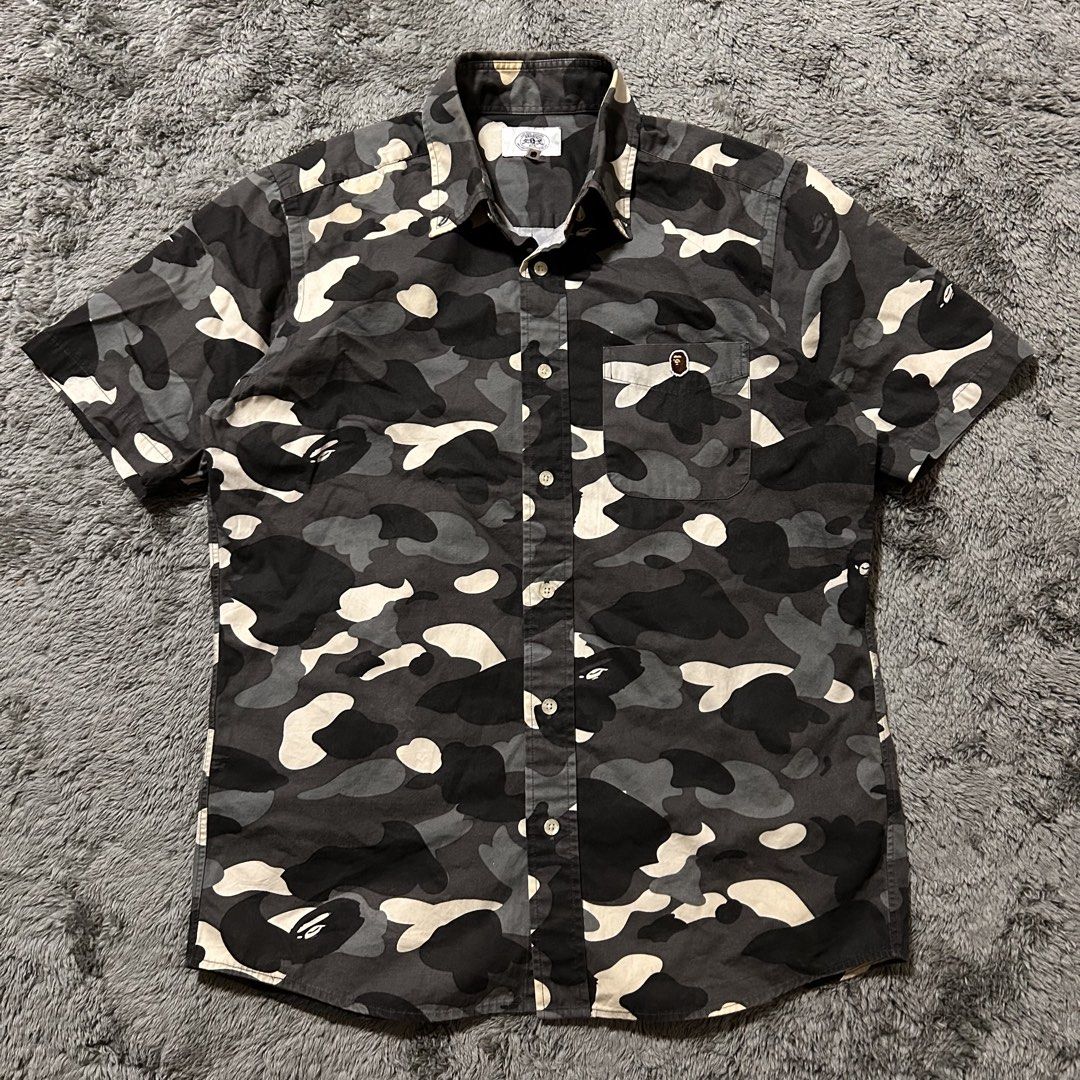Bape Polo Camou GITD (Category: Tshirts & Polo Shirts ) located in Lapu Lapu. Submitted by frombelow_ph (Listing ID 1463983316, Image 1). Description: Bape Camou Polo GITD Medium Legit / Authentic Excellent Condition Dimes: 20.5x28 No flaws DM FOR MORE DETAILS!📲 .