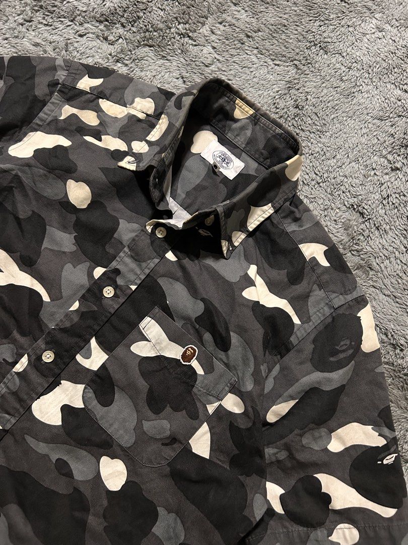Bape Polo Camou GITD (Category: Tshirts & Polo Shirts ) located in Lapu Lapu. Submitted by frombelow_ph (Listing ID 1463983316, Image 2). Description: Bape Camou Polo GITD Medium Legit / Authentic Excellent Condition Dimes: 20.5x28 No flaws DM FOR MORE DETAILS!📲 .