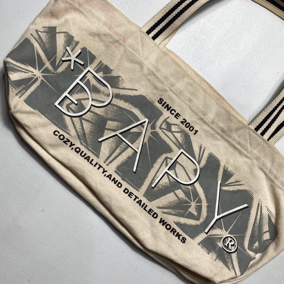 BAPY BY NIGO TOTE BAG (Category: Tote Bags) located in San Fernando. Submitted by upwear.ph (Listing ID 1464082038, Image 2). Description: BAPY BY NIGO TOTE BAG CONDITION: EXCELLENT SIZE : MEDIUM DIMENSION:W17 x L8.5 ISSUE: NONE .