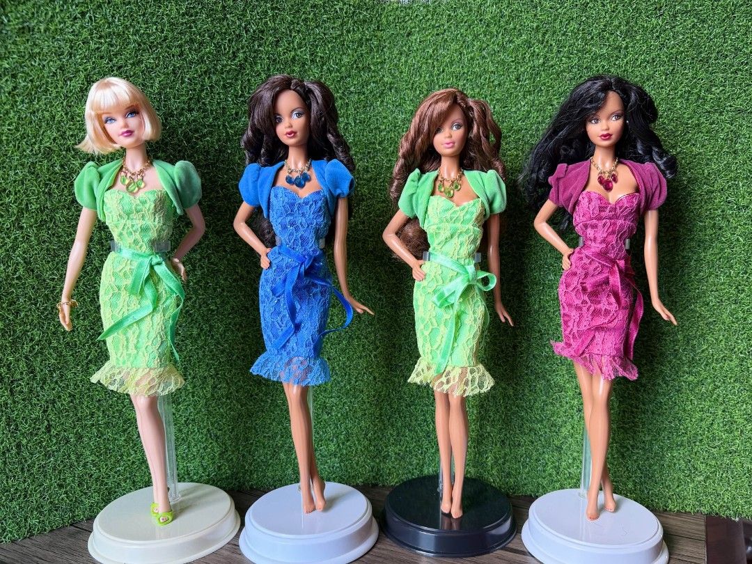 Barbie Birthstone SAPPHIRE - AA OOTB (Category: Kids Toys) located in Manila. Submitted by chelseassteffiedolls (Listing ID 1463985973, Image 2). Description: GOOD CONDITION RUBBER LEGS NO ISSUES SA FACE NO CRACK NECK NO PEN MARKS NO BITES .