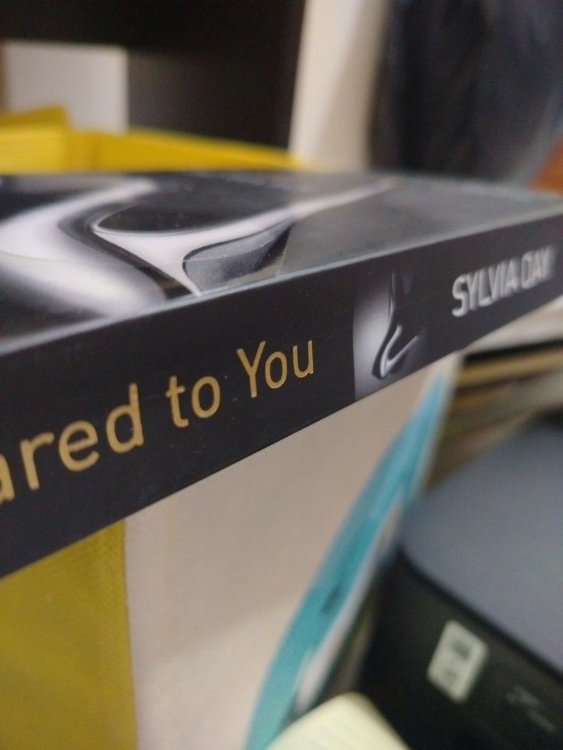 Bared to You by Sylvia Day (Category: Storybooks) located in Cebu City. Submitted by oldestdr999m (Listing ID 1464008949, Image 3). Description: RFS: Decluttering! MOP: GCash & Maribank.