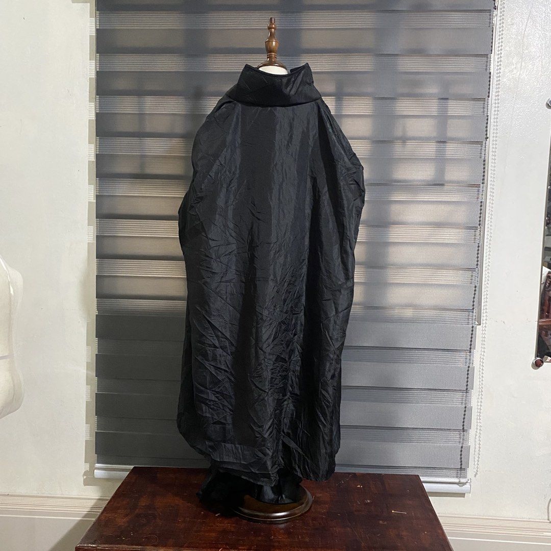 Batman Cape (Category: Babies & Kids Fashion) located in Caloocan City. Submitted by discusonlineshop (Listing ID 1463952036, Image 2). Description: 10-12y/0.