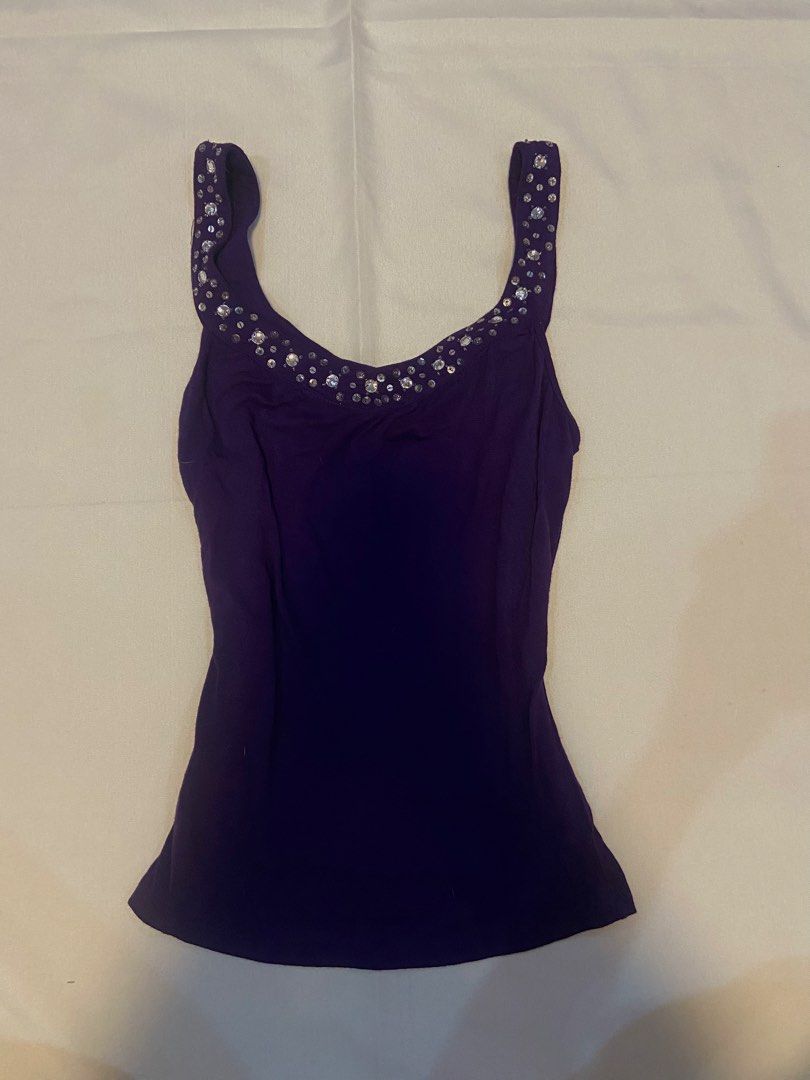 BAY | purple fitted beaded sequin top (Category: Sleeveless) located in Pagadian. Submitted by jellsnow (Listing ID 1463829930, Image 1). Description: in good condition loc: pagadian city.