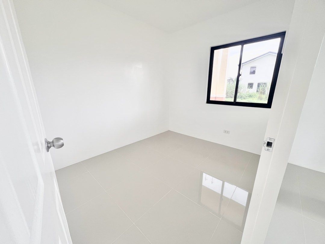 Belicia Model | Fairgrounds Village (Category: House & Lot) located in Mabalacat. Submitted by balezapampanga (Listing ID 1463984608, Image 2). Description: 𝐁𝐄𝐋𝐈𝐂𝐈𝐀 𝐌𝐎𝐃𝐄𝐋 | 𝐅𝐀𝐈𝐑𝐆𝐑𝐎𝐔𝐍𝐃𝐒 𝐕𝐈𝐋𝐋𝐀𝐆𝐄 Brgy. Mabiga, Mabalacat, Pampanga 2-Storey Single Attached Ready for Occupancy 🏷️ Price: ₱5.9M - ₱6.7M 𝐏𝐑𝐎𝐏𝐄𝐑𝐓𝐘 𝐃𝐄𝐓𝐀𝐈𝐋𝐒 • Lot Area: 150 sqm • Floor Area: 90 sqm • In-House Financing Available • Bank Financing Av