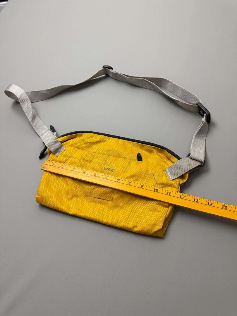 BELLROY (Category: Sling Bags) located in Guagua. Submitted by sweetboyy (Listing ID 1464055435, Image 3). Description: BELLROY LITE SLING MINI.