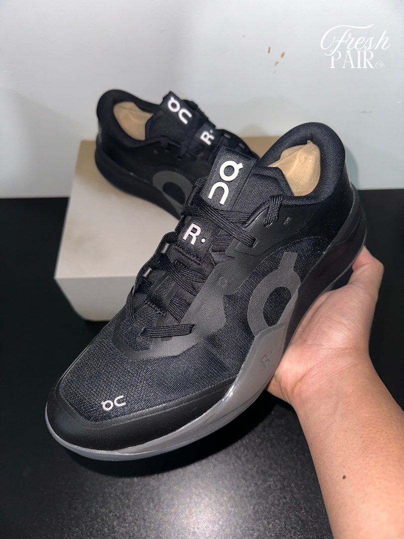 Below SRP On Cloud Roger Pro 3 Black | Ash (Category: Sneakers) located in Manila. Submitted by freshpairco_ (Listing ID 1464049046, Image 1). Description: Below SRP On Cloud Roger Pro 3 Black | Ash 💵 Price: ₱12,500 📏 Available Sizes: For Mens: • 9 US • 10 US 🚚 Free Delivery within Ayala or IT park 🤝 Meetups also available ✅ 101% Legit/Authentic (Money-back guarantee if proven fake) 🛡️ Vouch & authenticate all you want.