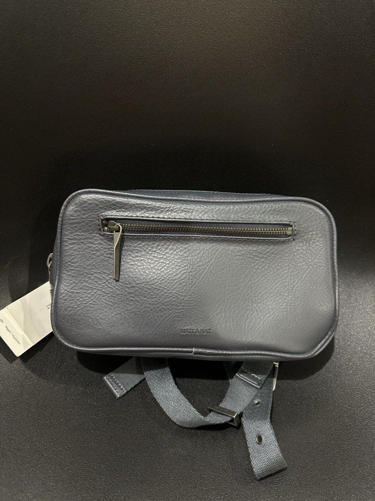 Belt bag / Body bag (Category: Cross-body Bags) located in Manila. Submitted by krystalchewey_ (Listing ID 1463979676, Image 1). Description: Bnew Actual Photo Posted 800php Belt bag .
