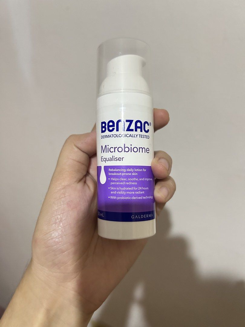 Benzac Microbiome Equaliser Rebalancing Daily Lotion 50ml (Category: Face Care) located in Cabanatuan. Submitted by j_preloved0012 (Listing ID 1464022374, Image 2). Description: - moisturizer for acne prone skin - bought this last week lang and used twice (night) - almost 1k orig price - did not break out when i used this. Didn’t expect lang na mabango pala siya and as a girl na very sensitive ang ilong, as long as i want to still use this but my